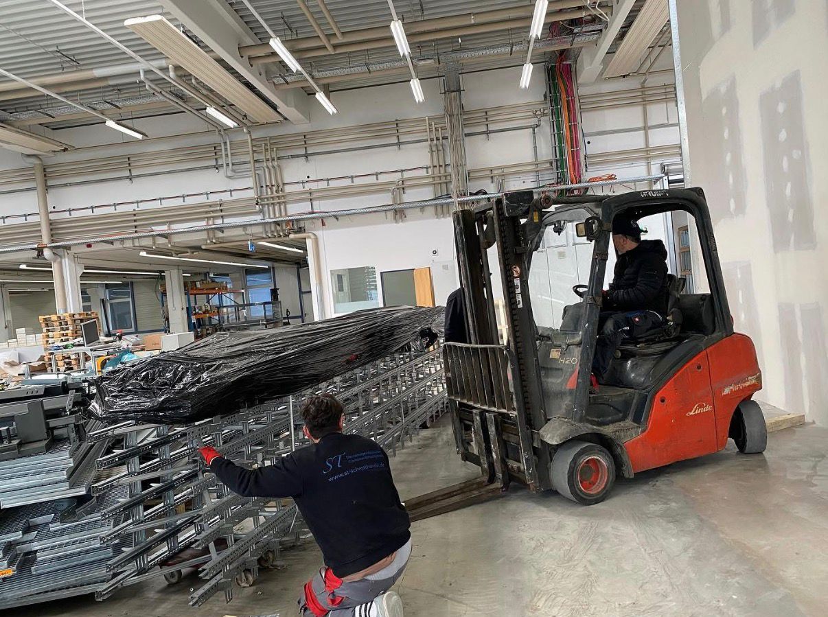 Verladung mit Gabelstapler